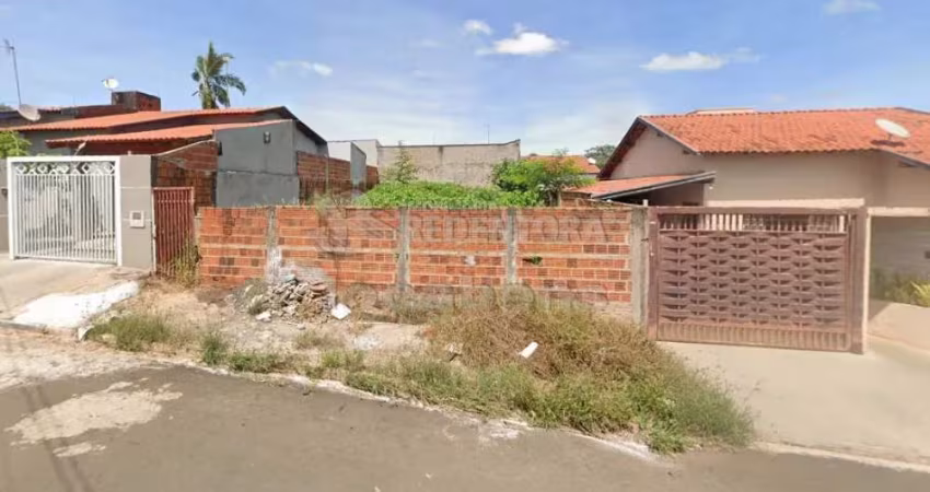 Terreno de 200m² no Nunes
