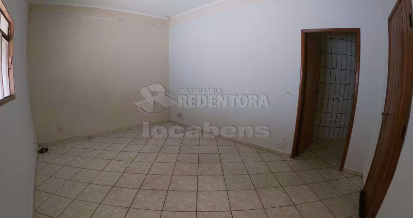 Casa no Jardim Nunes com 3 dormitórios - vende-se