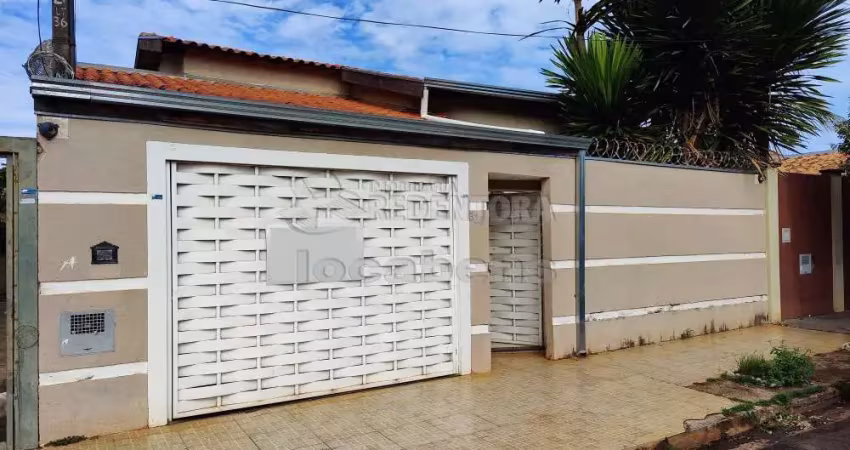 Nato Vetorasso - Casa com ótimo acabamento, 3 dorms, 1 apto, coz gourmet, rica em armários
