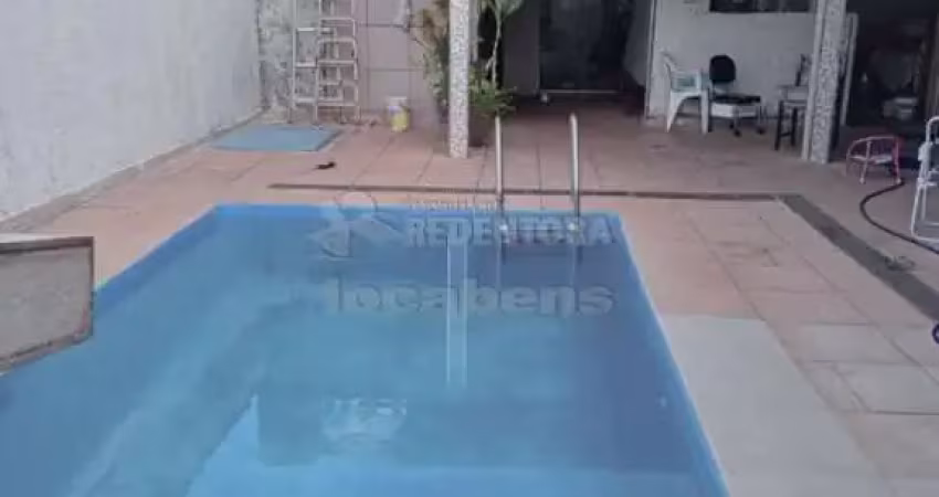 Excelente Sobrado à Venda