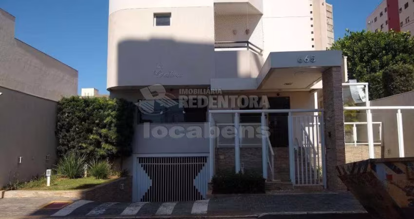 Vila Imperial - Apartamento com 3 dormitórios e 2 vagas de garagem