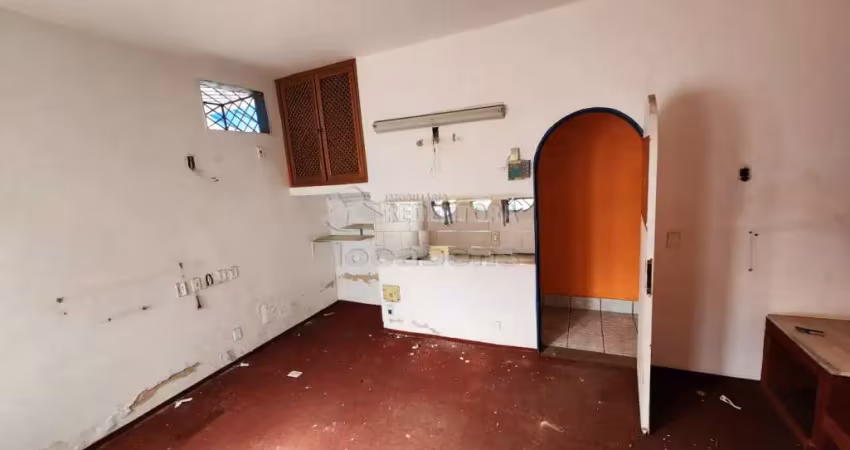 Casa com 3 quartos à venda no Centro, Mirassol 