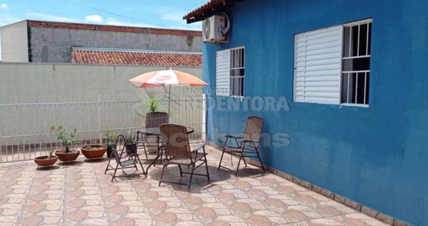 Casas 376 m² Jardim Simões