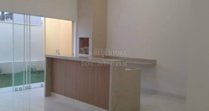 Villa Madalena - Casa nova com 3 dorms, sendo 1 suite com closet, cozinha gourmet com ilha e churrasqueira, pisos em porcelanato