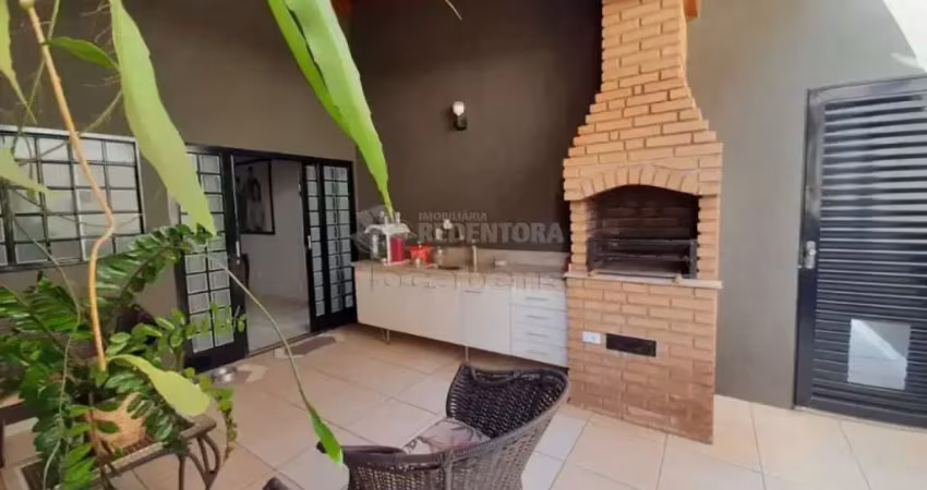 Casa com 3 quartos à venda no Jardim Astúrias, São José do Rio Preto 