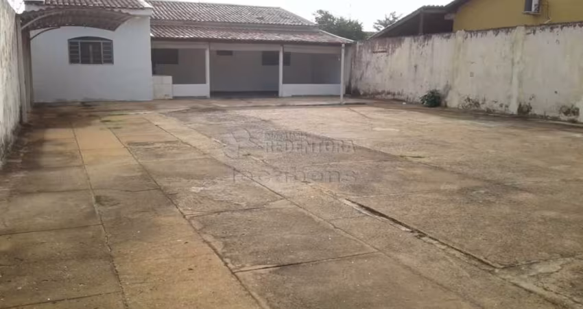 Casa Residencial 02 dormitórios - Jardim Caparroz