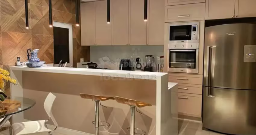 Casa sobrado 03 dormitórios - condominio figueira i