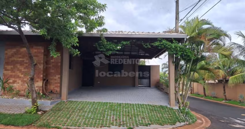 Casa Condomínio 03 Dormitórios - Residencial Village Maria Stella