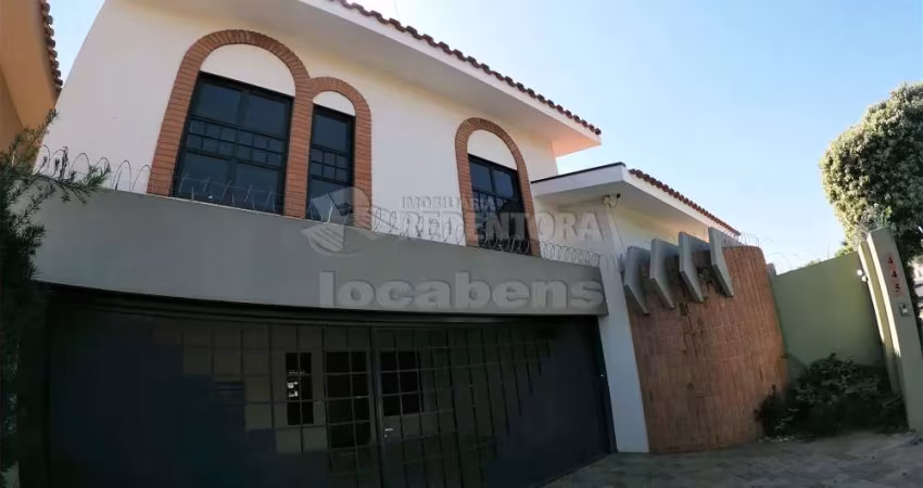 Parque Residencial Comendador Mancor Daud - Casa com parte assobradada com 4 dormitórios