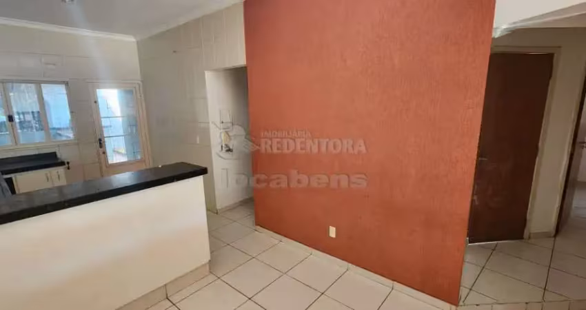 Casa com 3 quartos para alugar no Parque Residencial Maria Zorita, São José do Rio Preto 