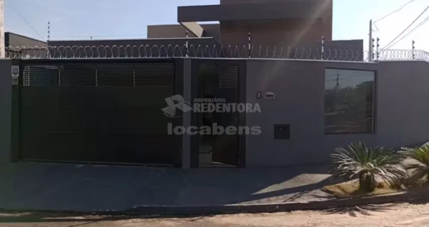 Excelente Casa Residencial para Venda - 3 Dormitórios / Setvalley