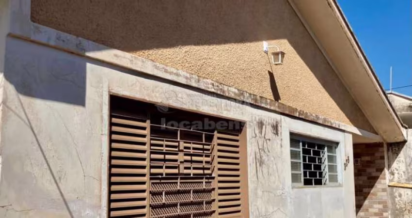 Jardim Urano - Casa com 3 dorms, 3 vagas, sala, coz, wc, quintal, portão eletrônico