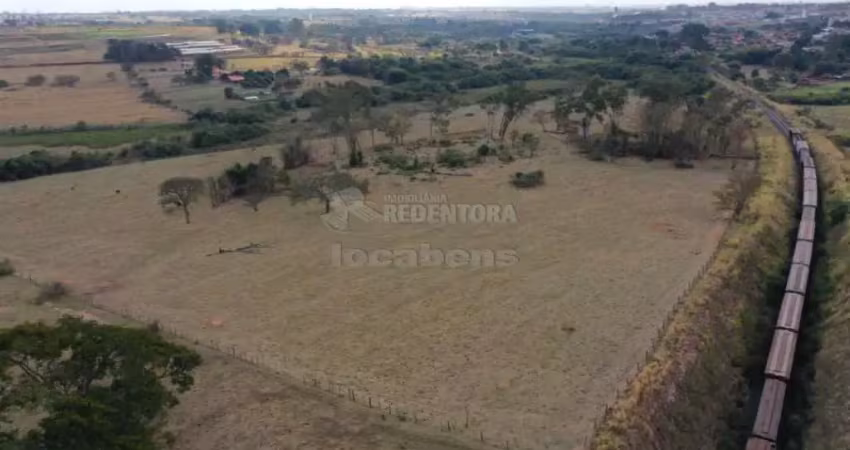 Fazenda à venda no Engenheiro Schmidt, São José do Rio Preto 