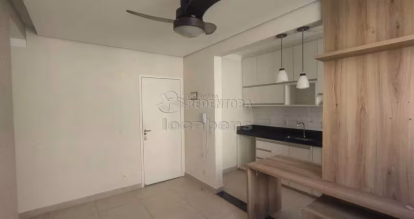 Apartamento com 02 dormitórios e 01 vaga de garagem - Condomínio Rio Fiora