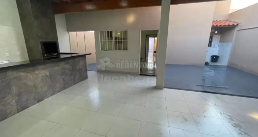 Vila Nobre - Casa com 2 dormitórios, sendo 1 suite, 3 wcs no total, 1 deles é lavabo, área gourmet