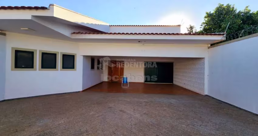 Excelente sobrado com 03 dormitórios no bairro mançor daud