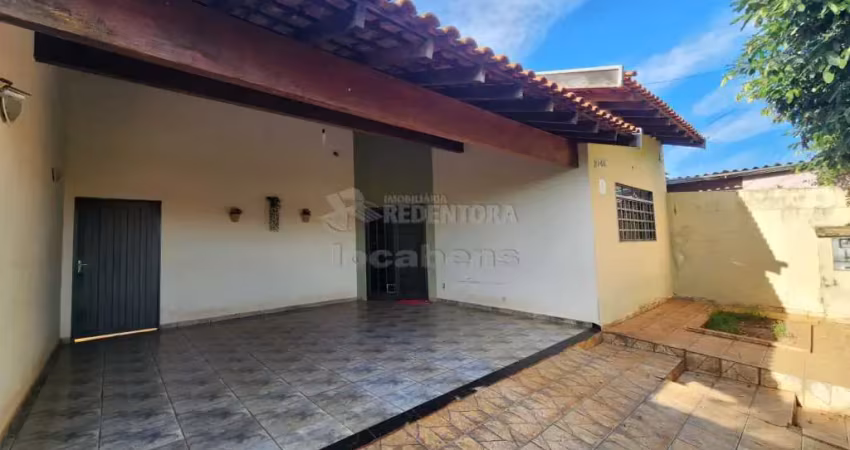 Casa com 2 dormitórios, 2 vagas de garagens cobertas no bairro jardim nunes.