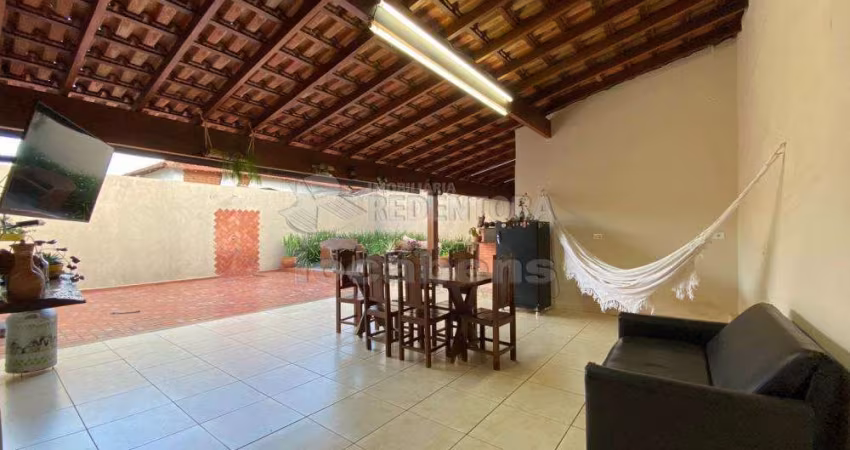Parque industrial  - Casa Mista, Residencial e Comercial com 03 Dorm.