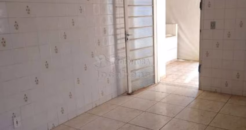 Vende-se casa Jd. Soraia - ótima localização