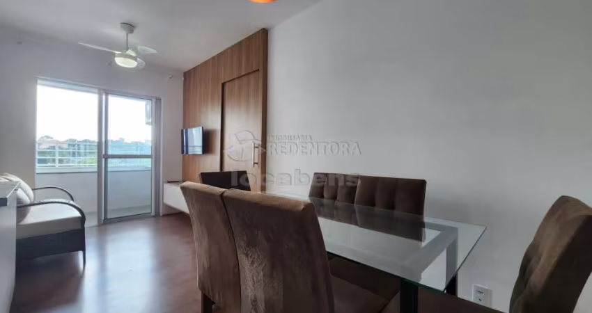 Vila São Judas Tadeu, Apartamento mobiliado com 02 dormitórios, 01 vaga de garagem.