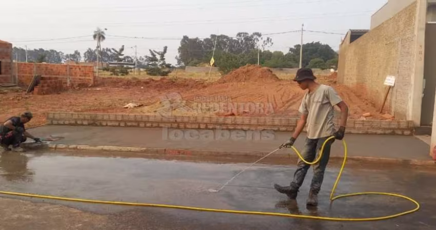 Setsul II - Terreno quitado, com casa ao lado, 200 m²