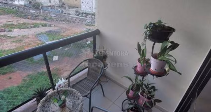 Apartamento para venda no Bairro Vila Redentora com 03 quartos.