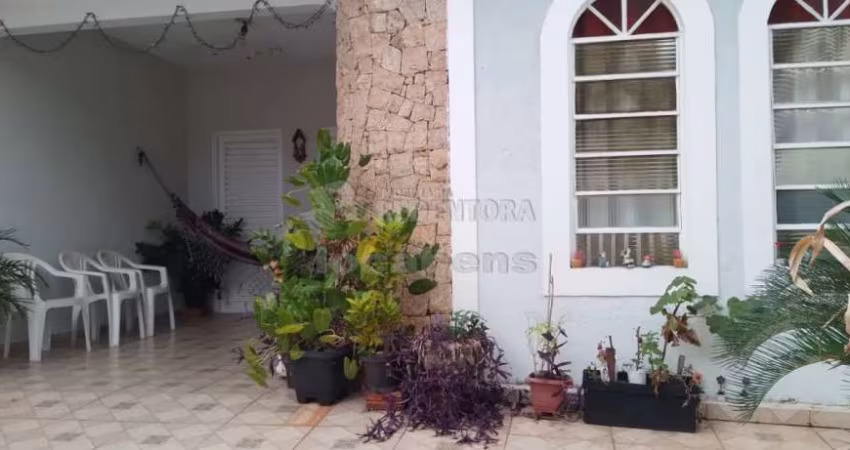 Casa Padrão em São José do Rio Preto