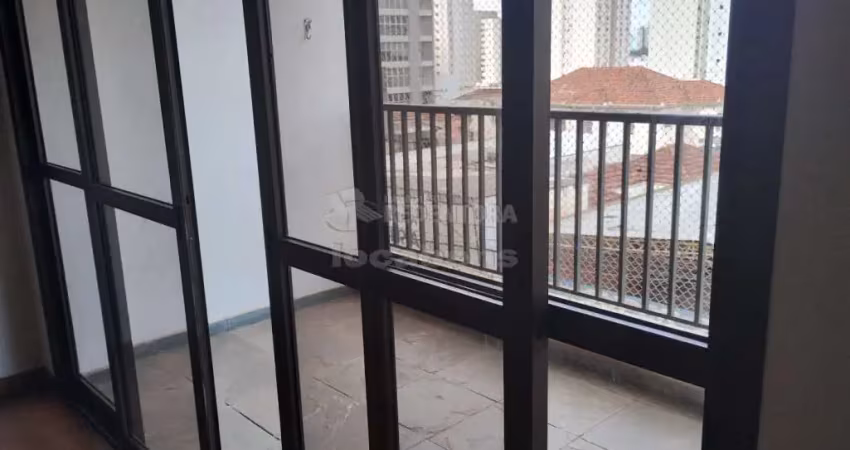Centro - Apartamento com 04 dormitórios sendo 02 suítes e 02 tipo americano