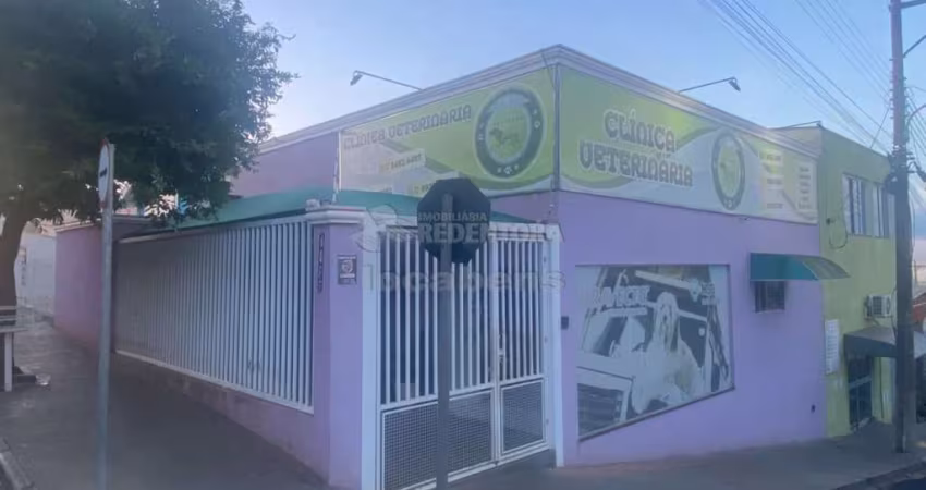 Comercial Prédio Inteiro em Auriflama