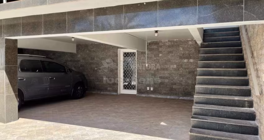 Casa Assobradada com Edícula no Boa Vista