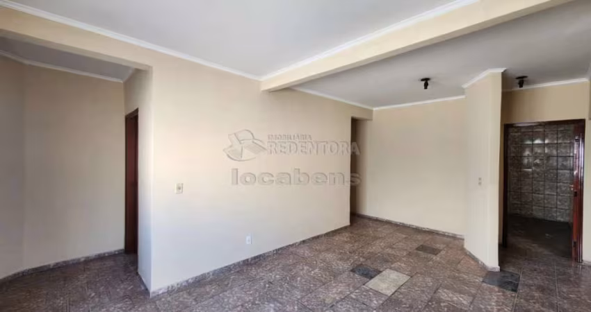 Apartamento para locação localizada no bairro Vila Ideal com 3 dormitórios e 1 vaga de garagem.