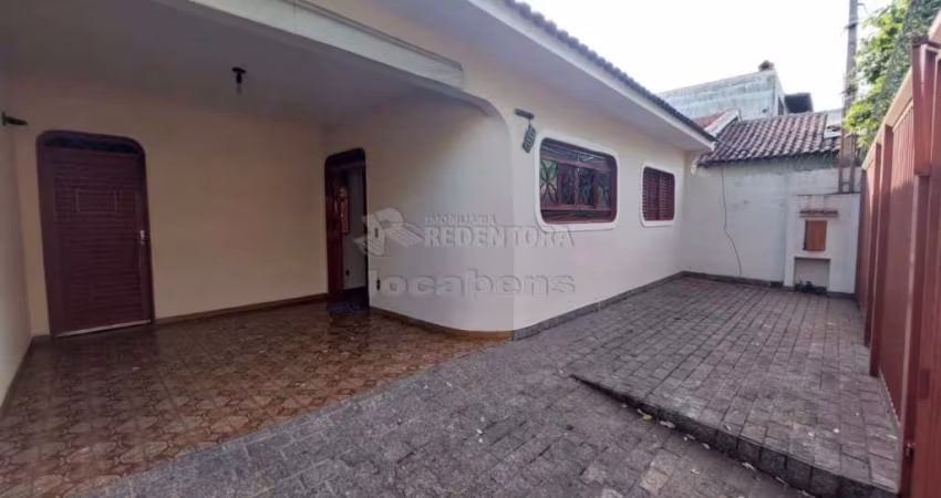 Casa no Jardim Canaã para Comércio ou Residência