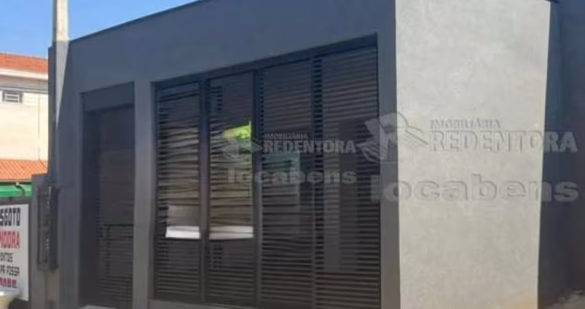 Salão Comercial com 01 banheiro