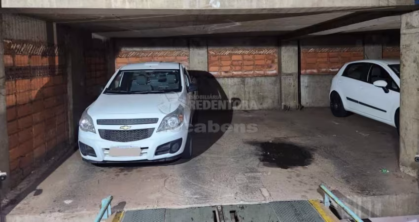 Garagem Comercial