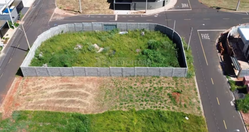 Terreno 243,87 m2 no  Eville Rio Preto