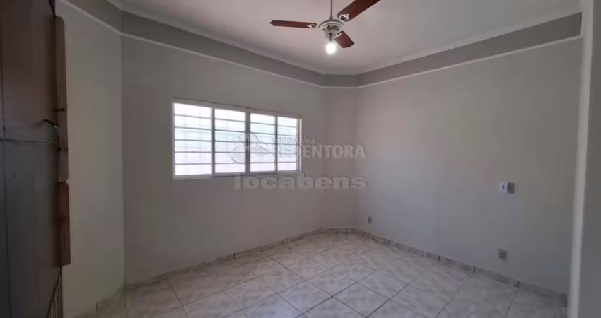 Jardim Gisette - Excelente Casa Venda e Locação