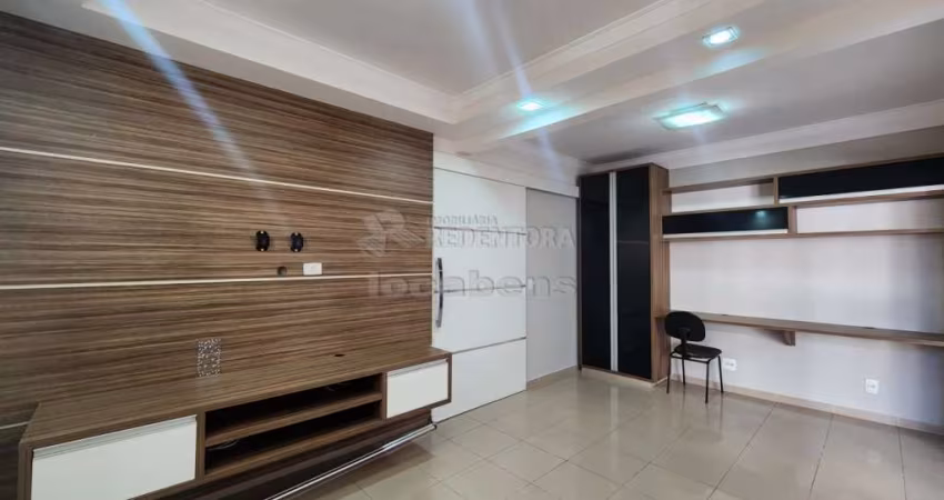 Excelente Sobrado com 3 quartos com armário embutido á Venda no Villagio São Judas