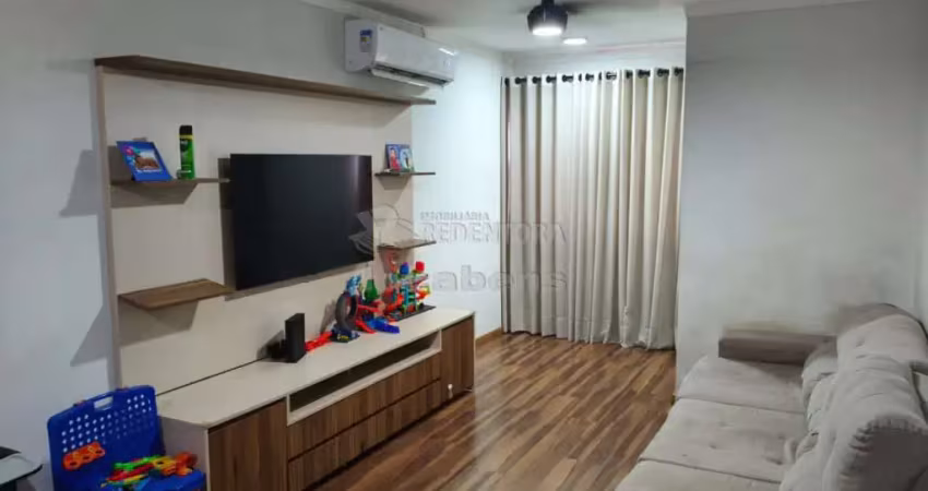 Condomínio mara cristina apartamento com 03 dormitórios, 01 vaga de garagem.