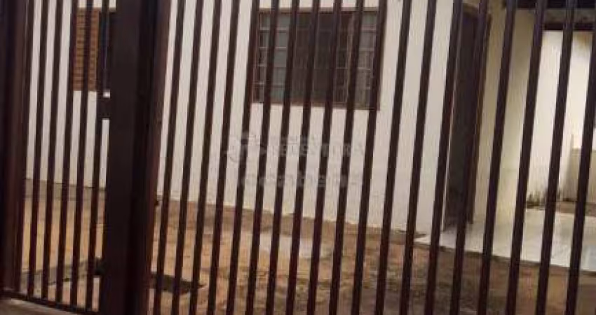 Ótima Casa Residencial para Locação - 2 Dormitórios / Conjunto Habitacional São José do Rio Preto