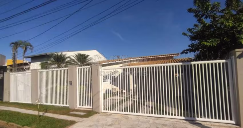 Jardim Aclimação - Casa com 4 dormitórios e 4 vagas de garagem