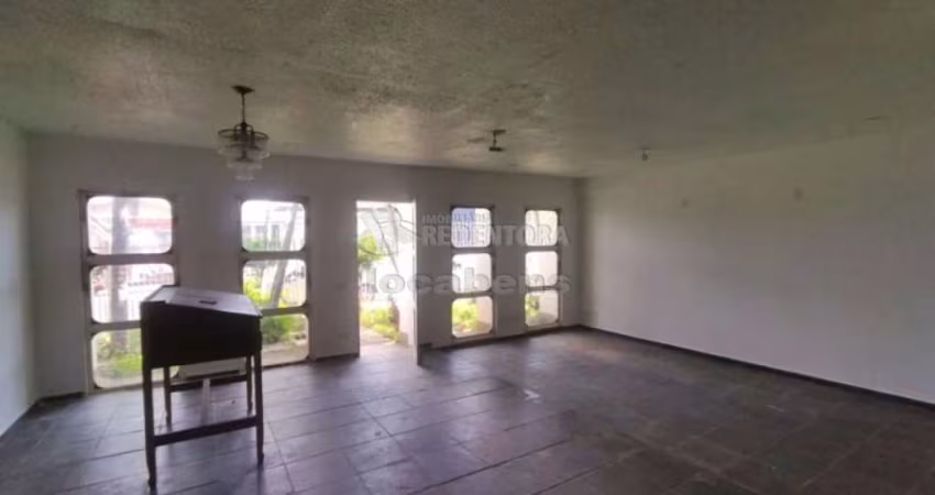 Sobrado Comercial com 4 dormitórios sendo 1 suíte com closet e 3 tipo apartamento - Vila Nossa Senhora da Paz