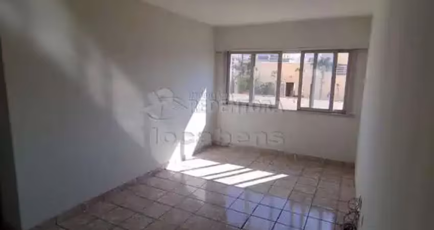 Excelente apartamento residencial com 2 dormitórios no centro