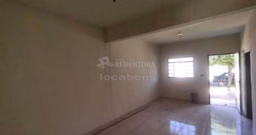 Jardim Soraia - Casa com 03 dormitórios e 01 vaga de garagem