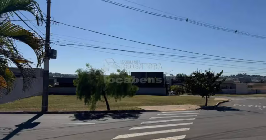 Terreno de 744 m² no condomínio residencial recanto do lago