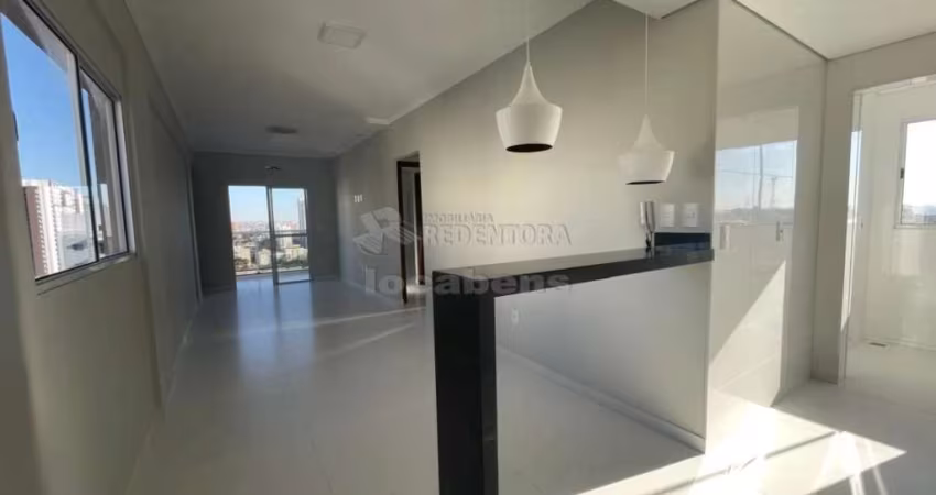 Apartamento com 2 dormitórios, nunca habitado no bairro Bom Jardim.