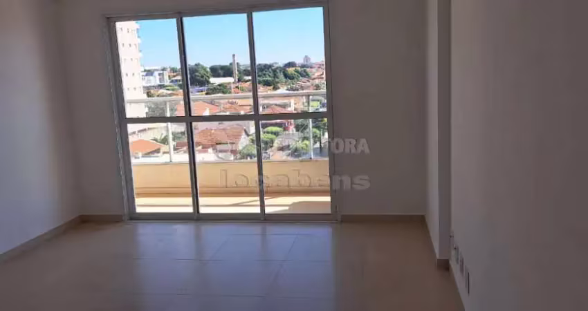 Apartamento padrão com 02 dormitórios no bairro Boa Vista