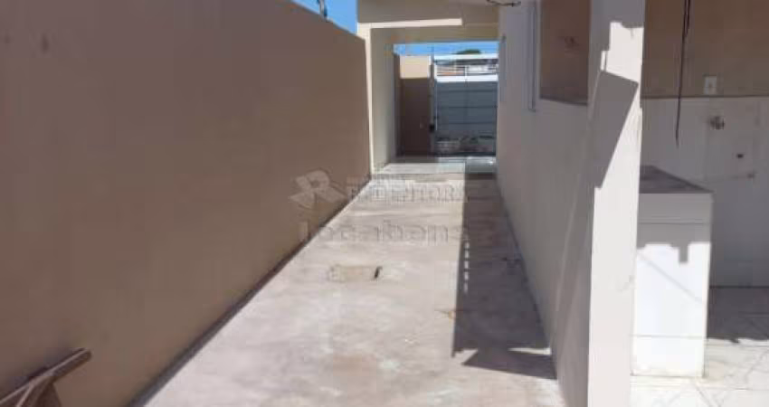 Campo Belo - Casa nova com 3 dorms sendo 1 suite, sala, cozinha, área de serviço