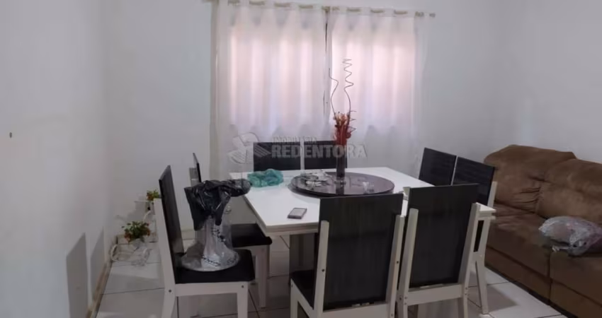 São Francisco - Casa com 3 dorms, sendo 1 suite com hidro e closet, sala, coz com armários, escritório, tendo 217,23 m²