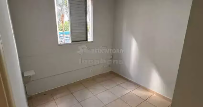 Casa com 3 dormitorios e 2 vaga de garagem no residencial jardins de barcelona.
