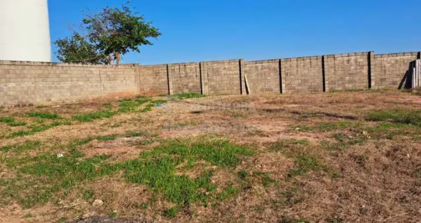 Terreno à venda no Centro, Cedral 